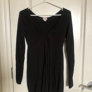 Wilfred long sleeve comfy black dress